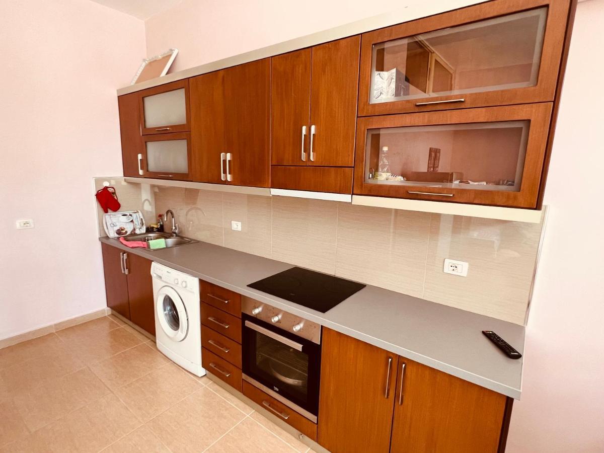 Sana Apartment Саранде Екстериор снимка
